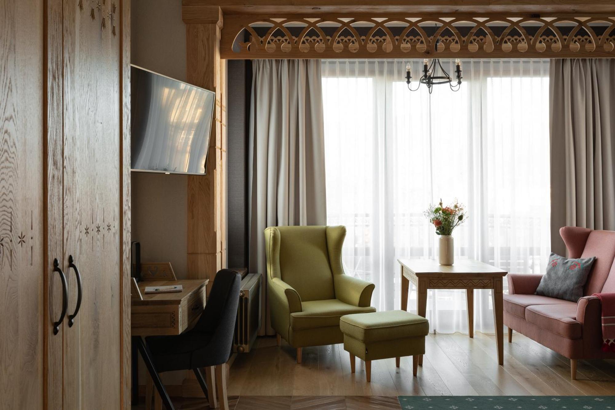 Aparthotel Cristina Zakopane Esterno foto